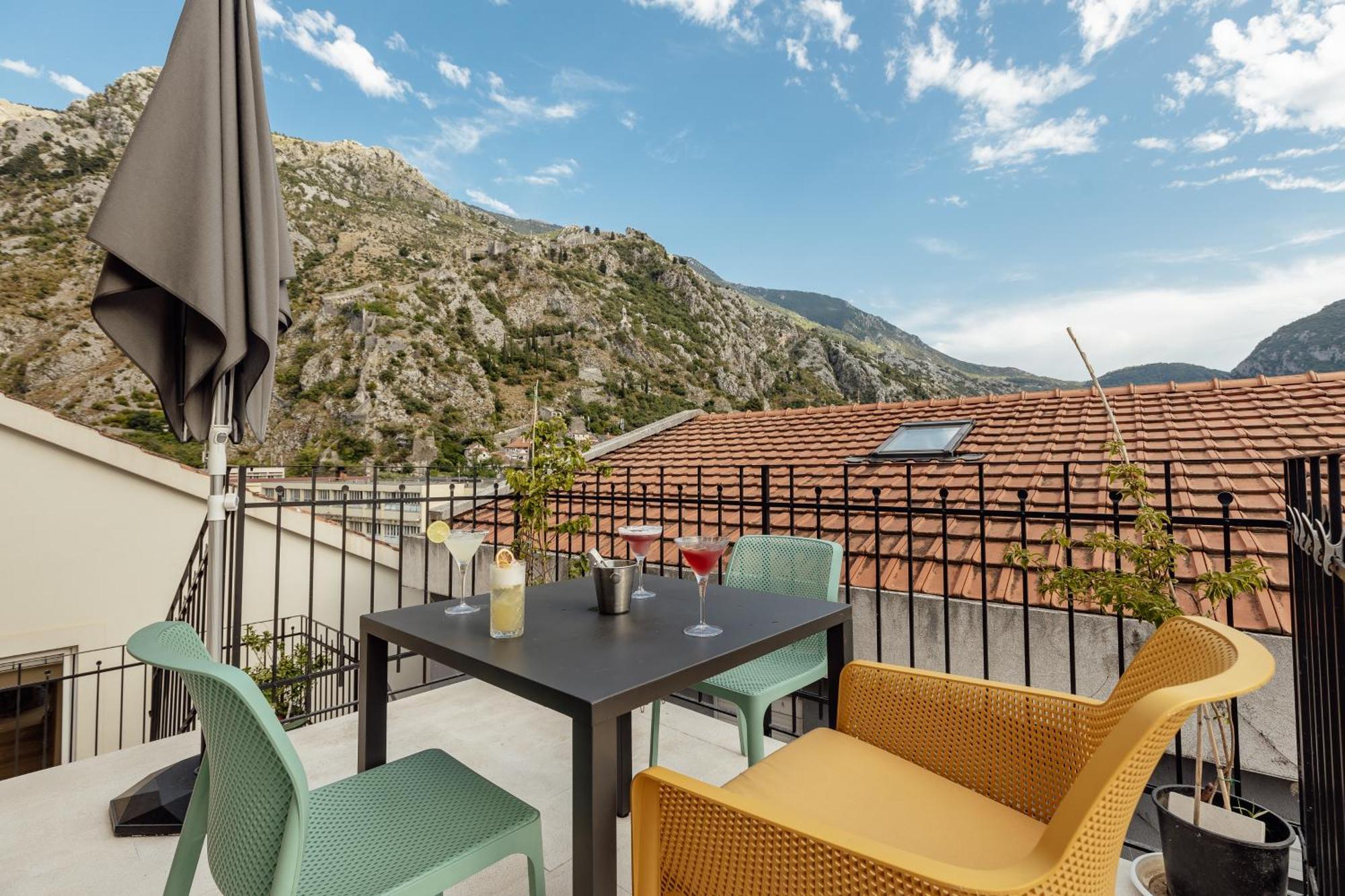 Kotor Central Point Exteriér fotografie