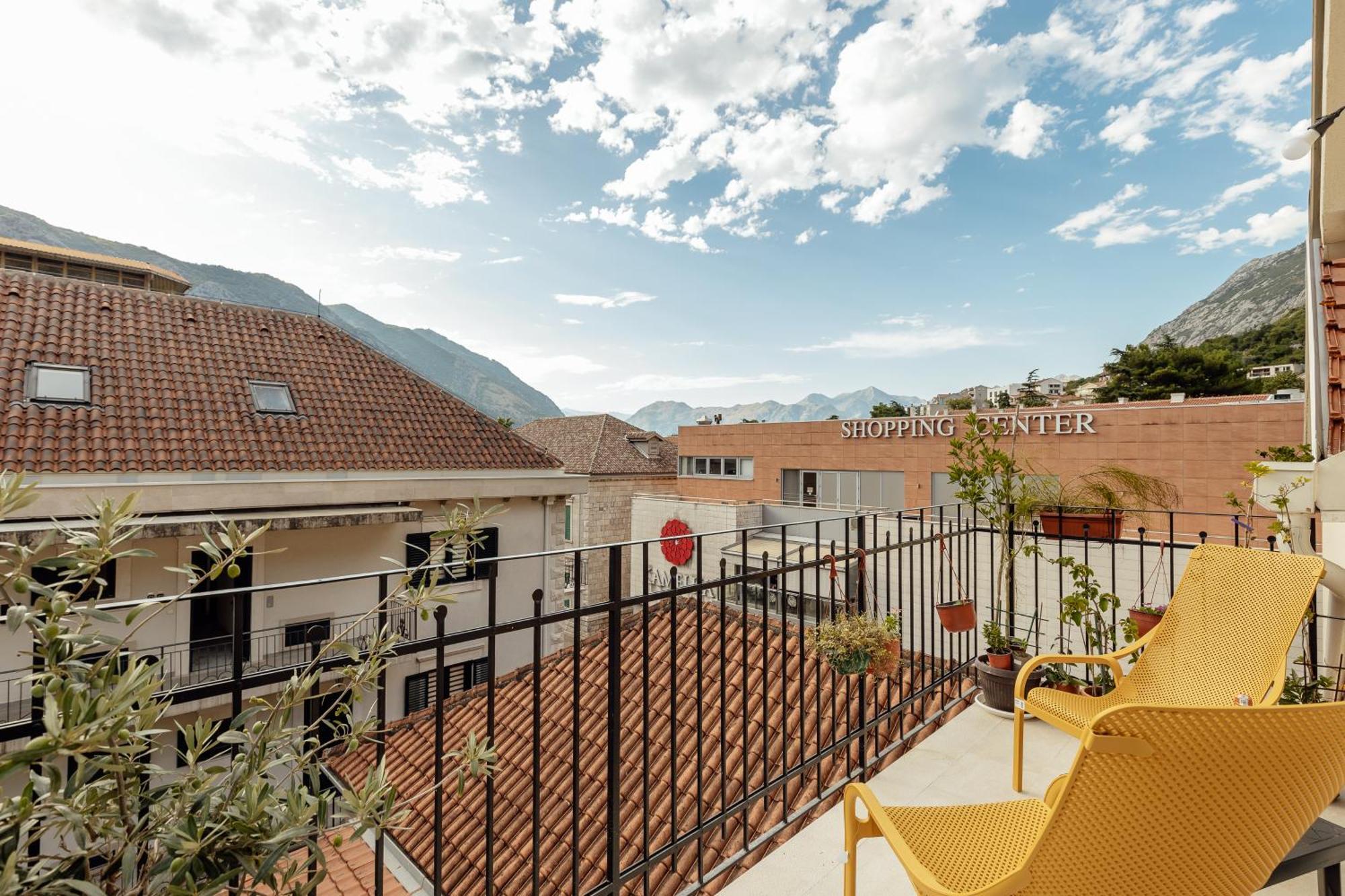Kotor Central Point Exteriér fotografie