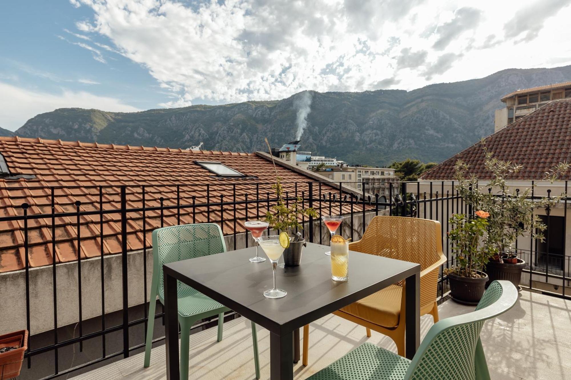 Kotor Central Point Exteriér fotografie